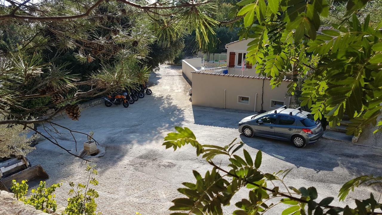 Chambre Pour Cyclistes Au Mt Ventoux Le Barroux Exterior foto